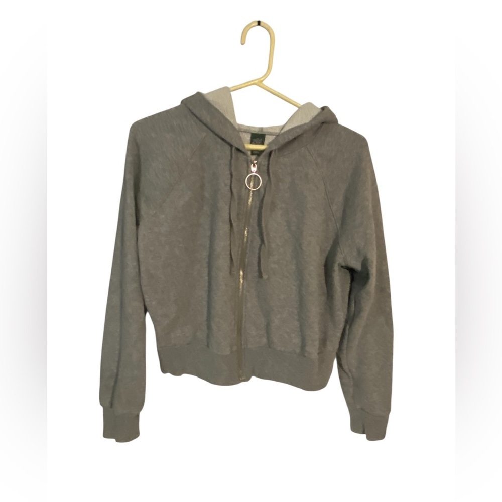 Wild Fable cropped Gray Zip-Up Hoodie